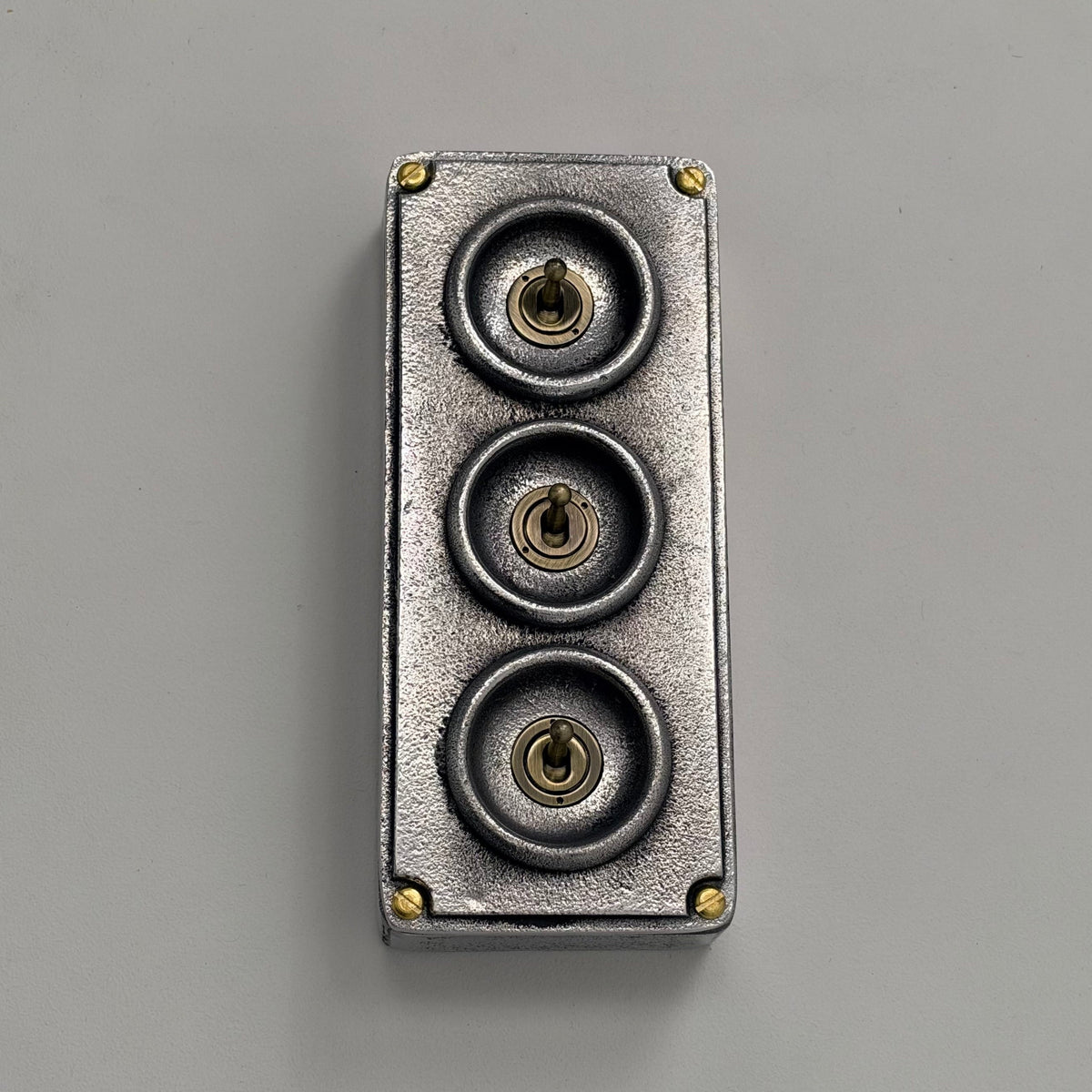Brassvane 3 gang conduit toggle switch additional view 7