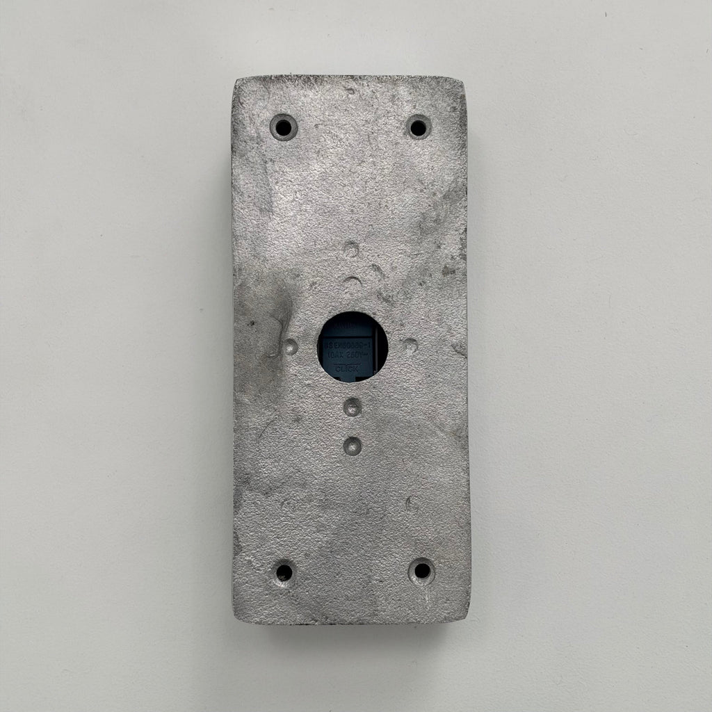 Brassvane 3 gang conduit toggle switch additional view 5