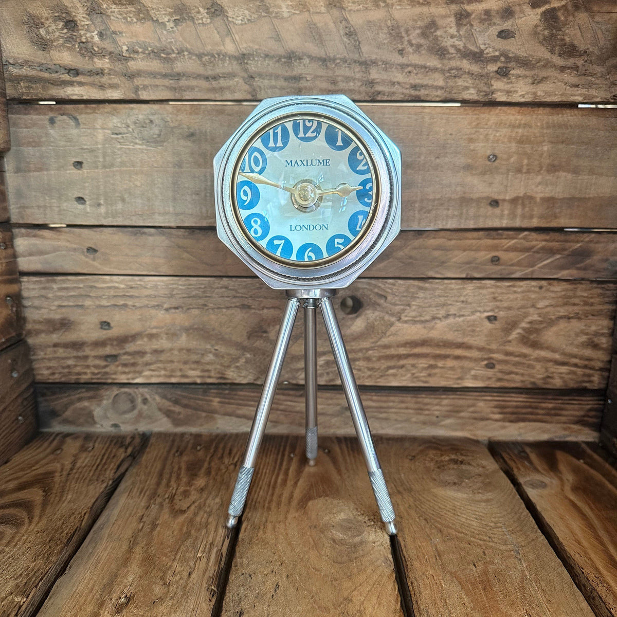 Brassvane tripod table clock additional view 3