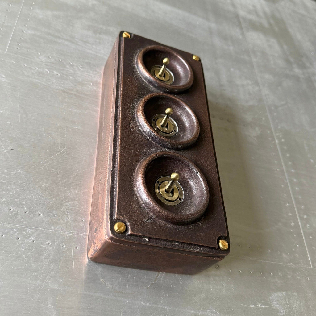 Brassvane 3 gang conduit light switch additional view 4