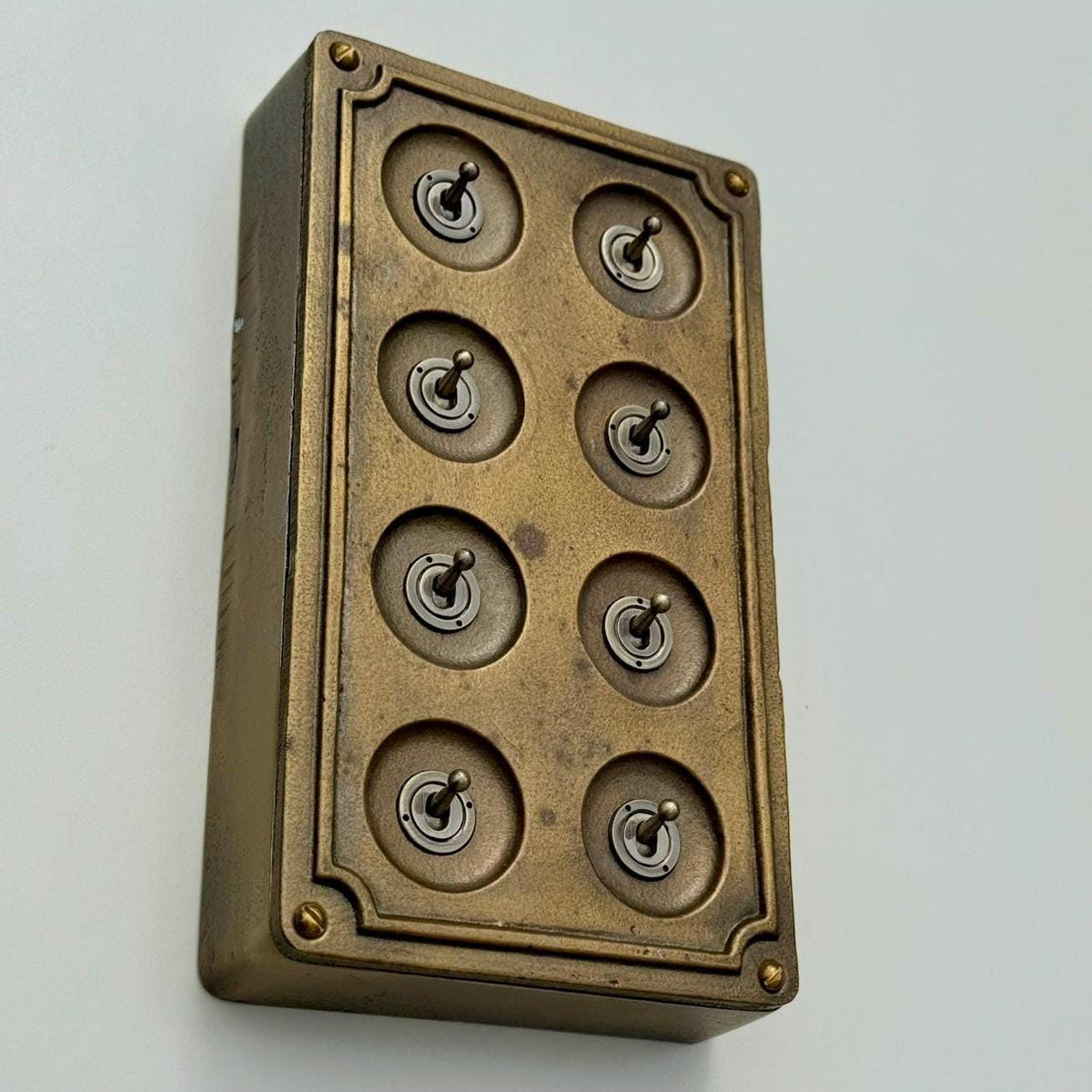 Brassvane 8 gang conduit light switch additional view 4