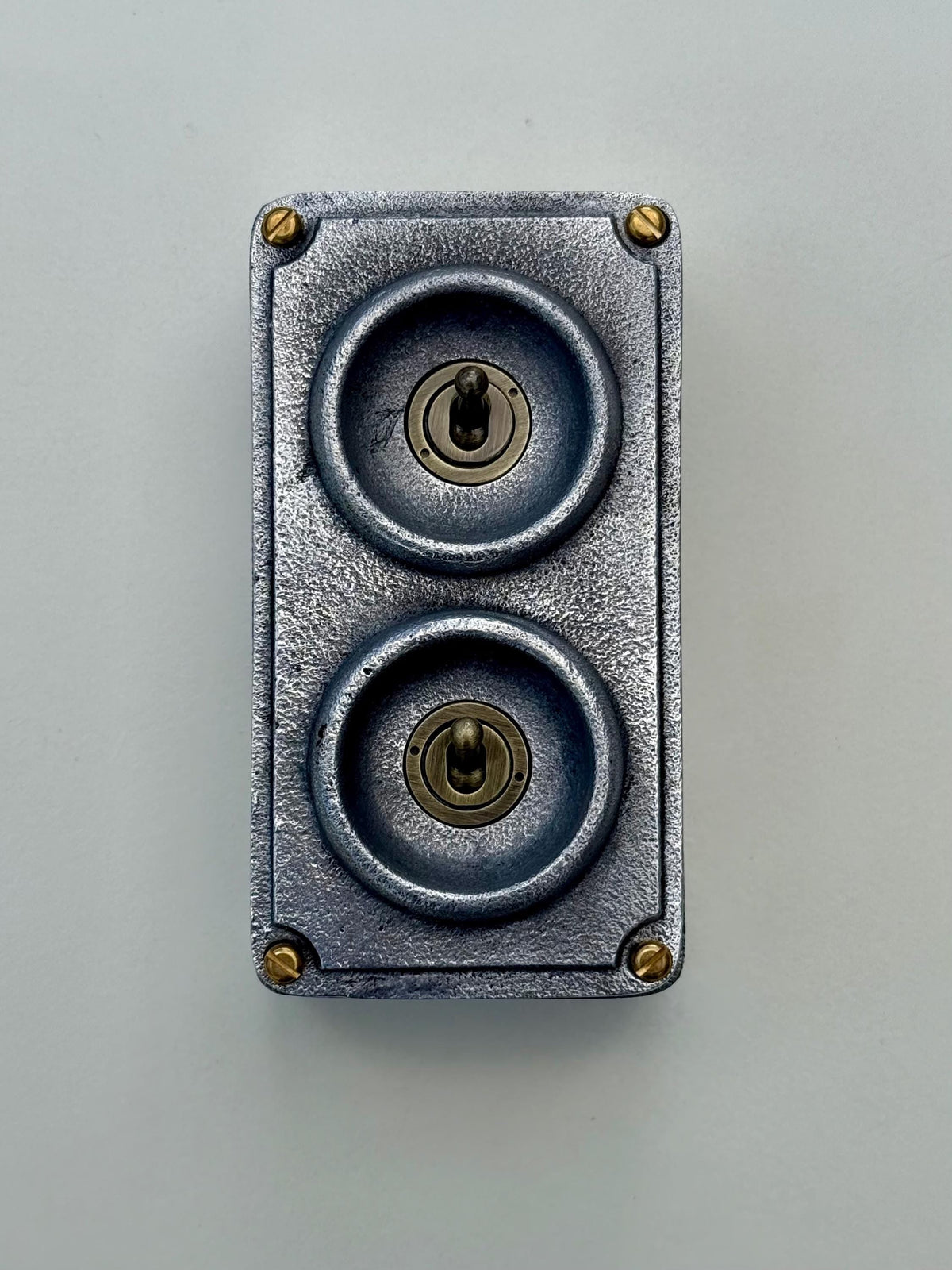 Brassvane double gang toggle light switch additional view 3