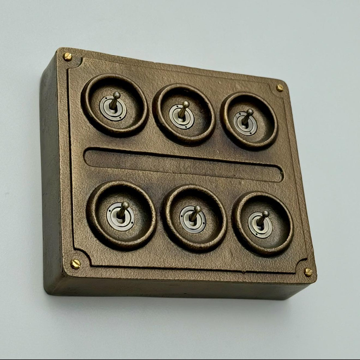Brassvane 6 gang toggle light switch additional view 7