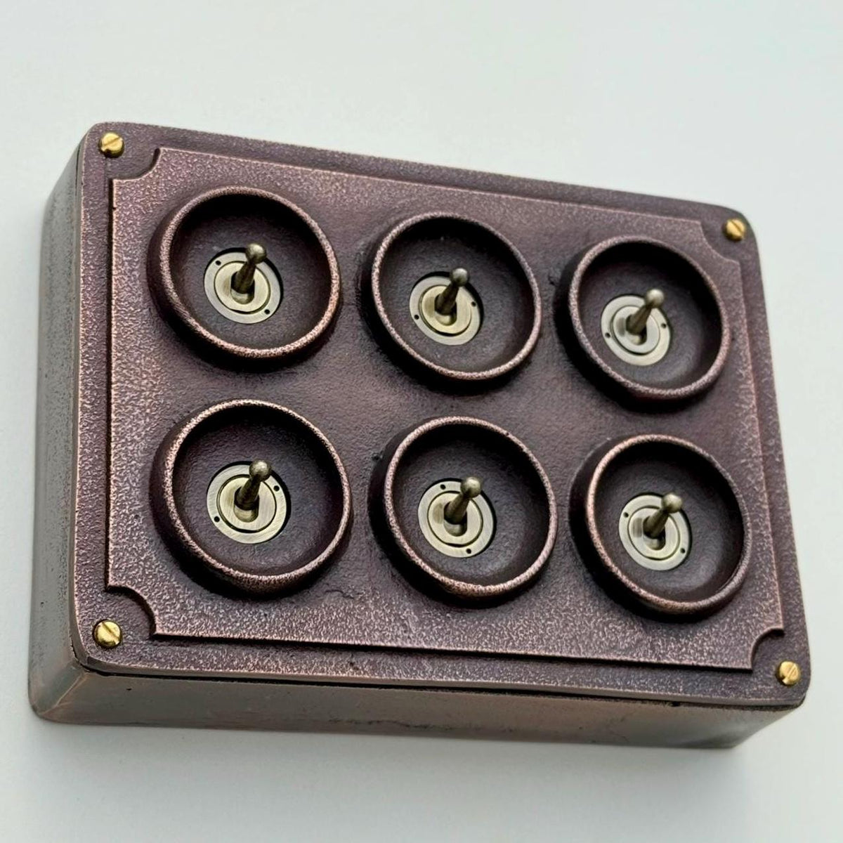 Brassvane 6 gang toggle light switch additional view 3