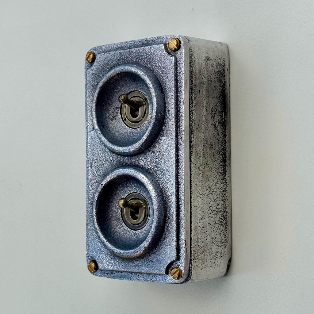 Brassvane double gang toggle light switch additional view 4