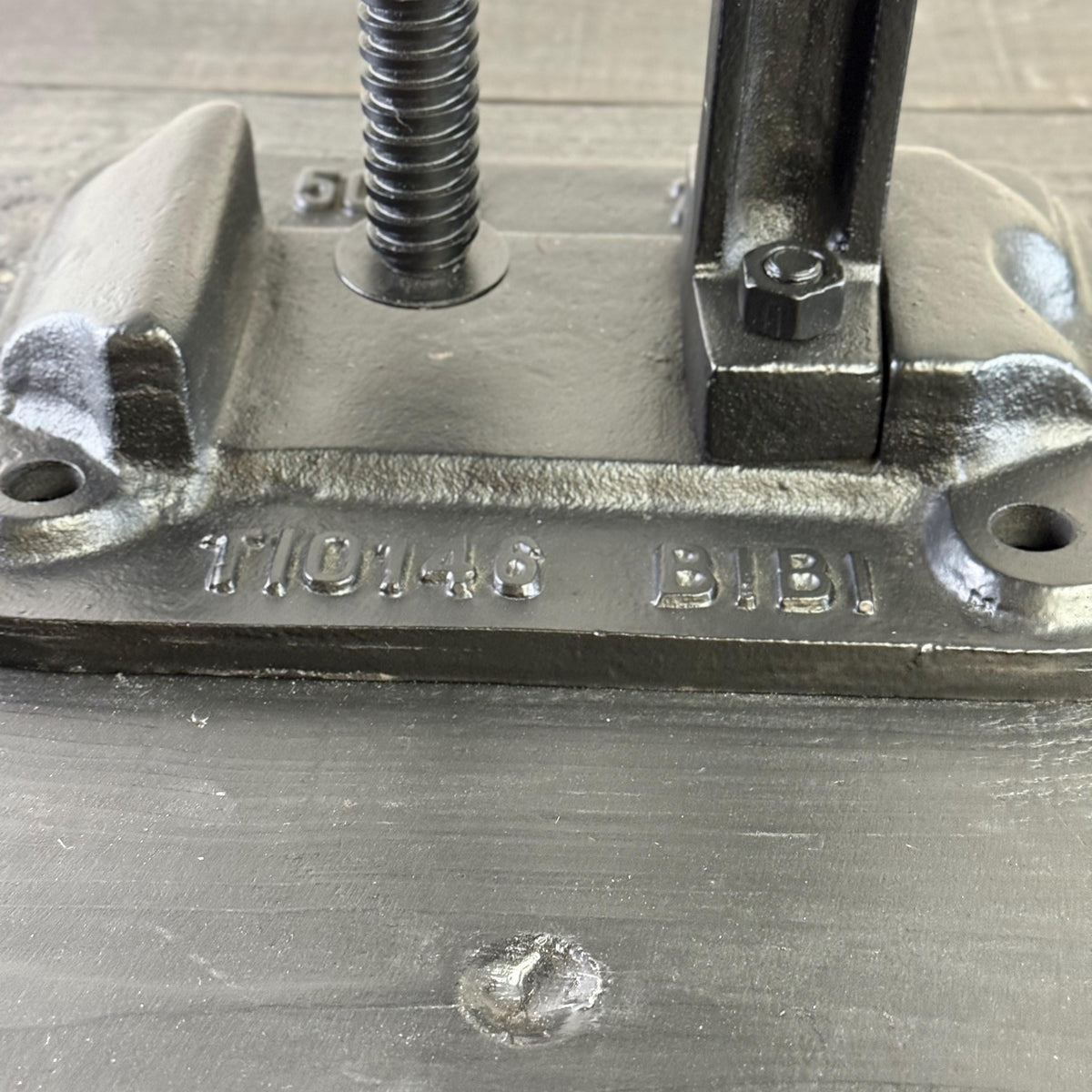 Brassvane adjustable vice clamp stool additional view 7