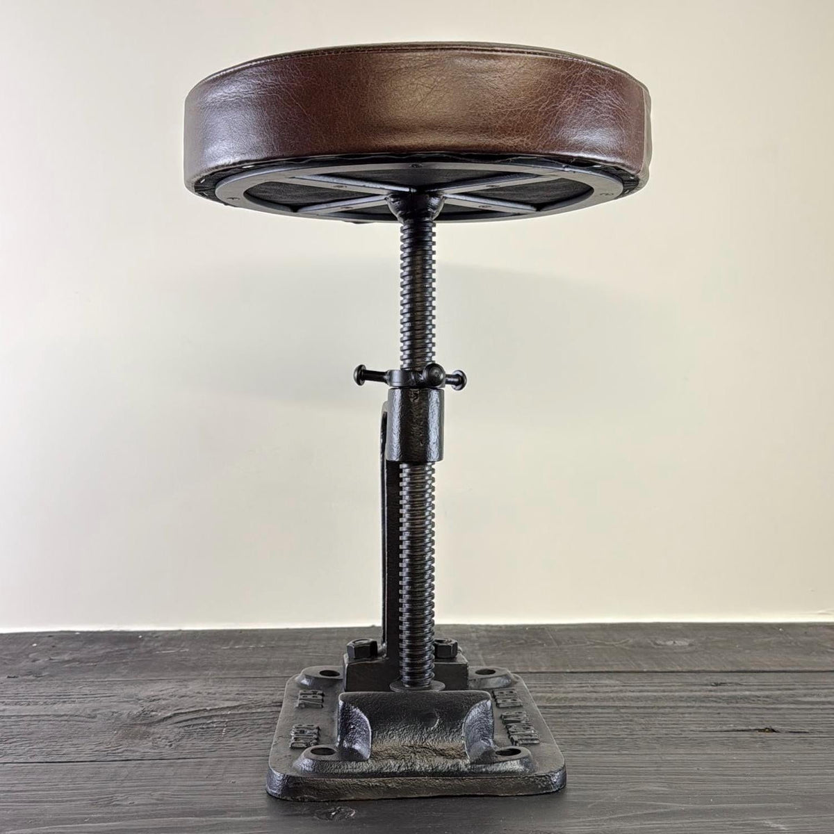 Brassvane adjustable vice clamp stool additional view 4